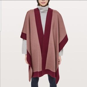 Lululemon bundle up wrap